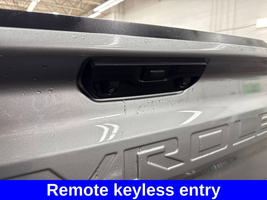 Used 2024 Chevrolet Silverado 1500 LT AWD/4WD image 17