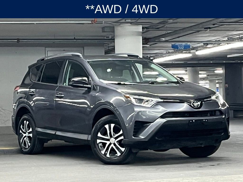 Used 2017 Toyota RAV4 LE image 3