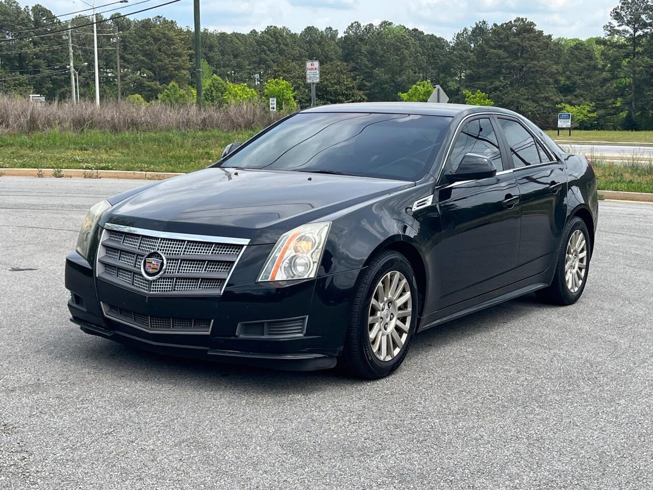 Used 2010 Cadillac CTS Luxury RWD image 1