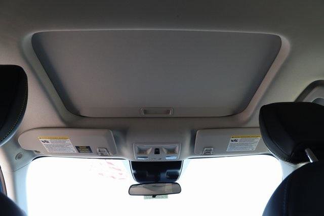 New 2025 Ford Maverick Lobo image 23