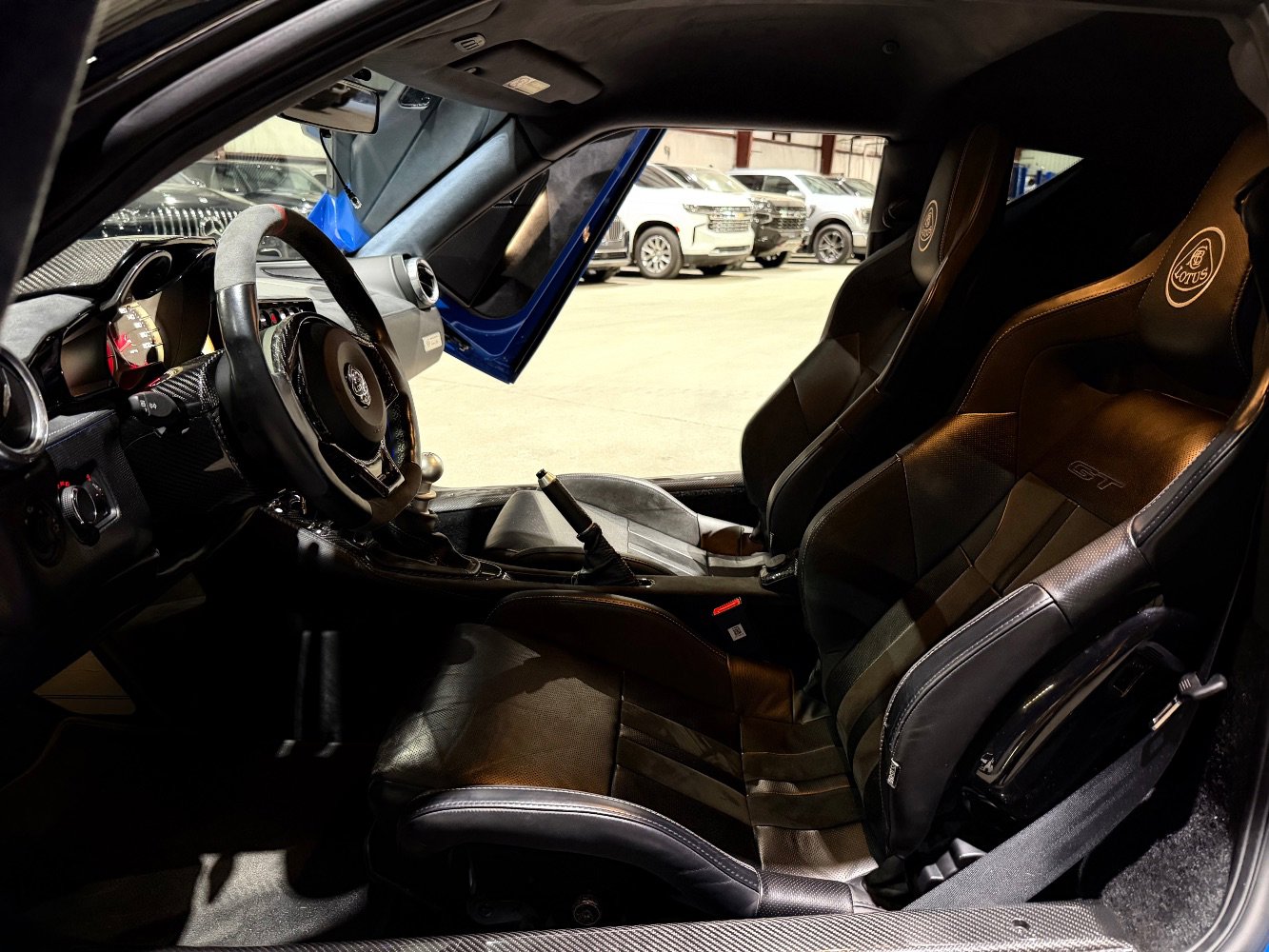 Used 2021 Lotus Evora image 22