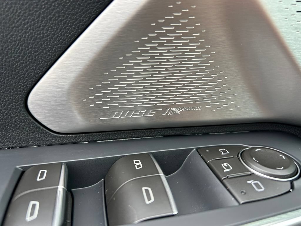 New 2026 GMC Acadia Denali Ultimate FWD image 36