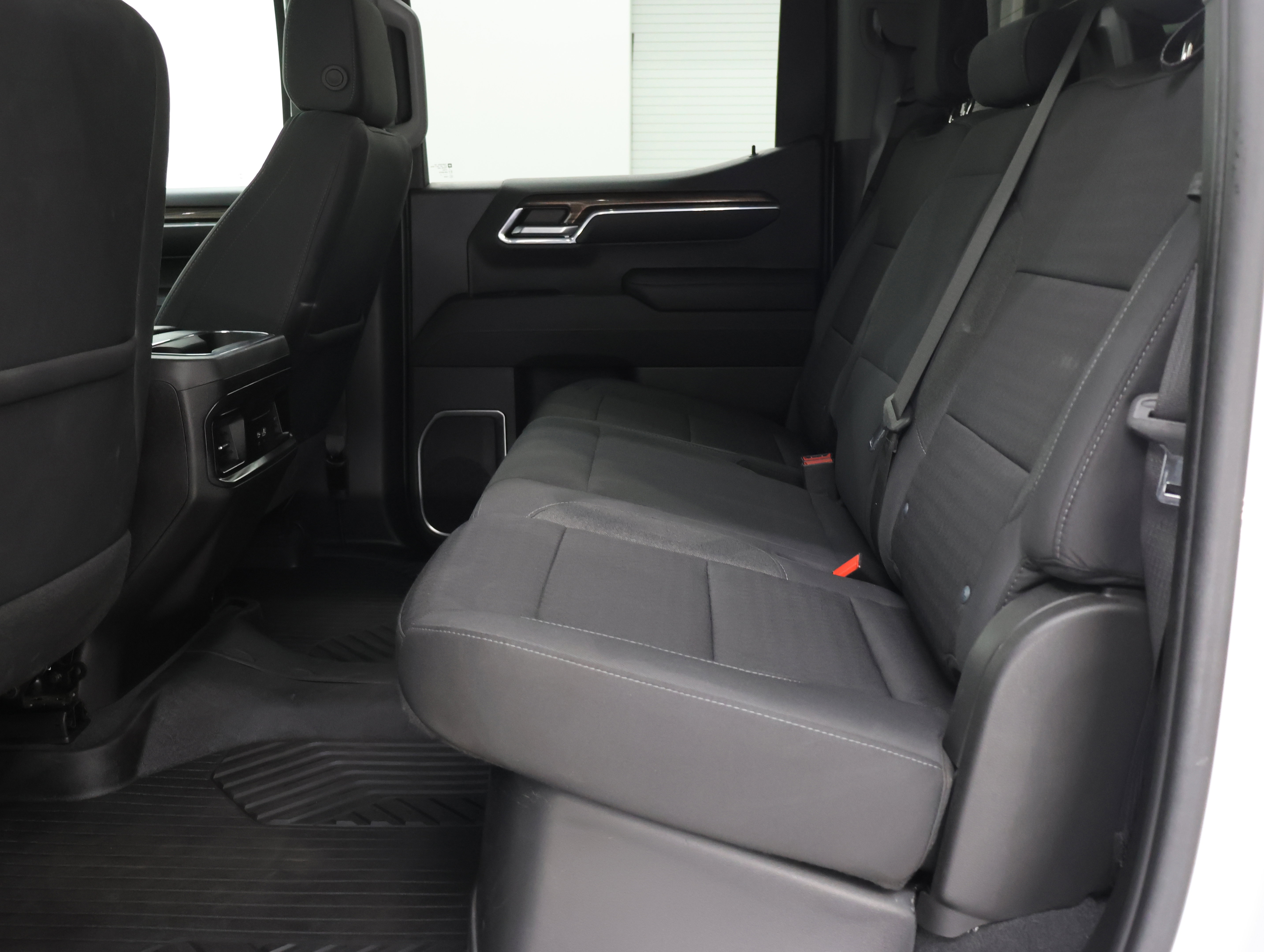 Used 2023 Chevrolet Silverado 1500 RST AWD/4WD image 32