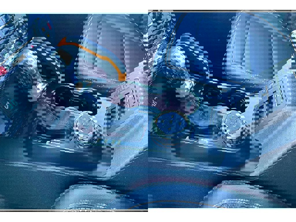 Used 2024 Ford Bronco Badlands image 15