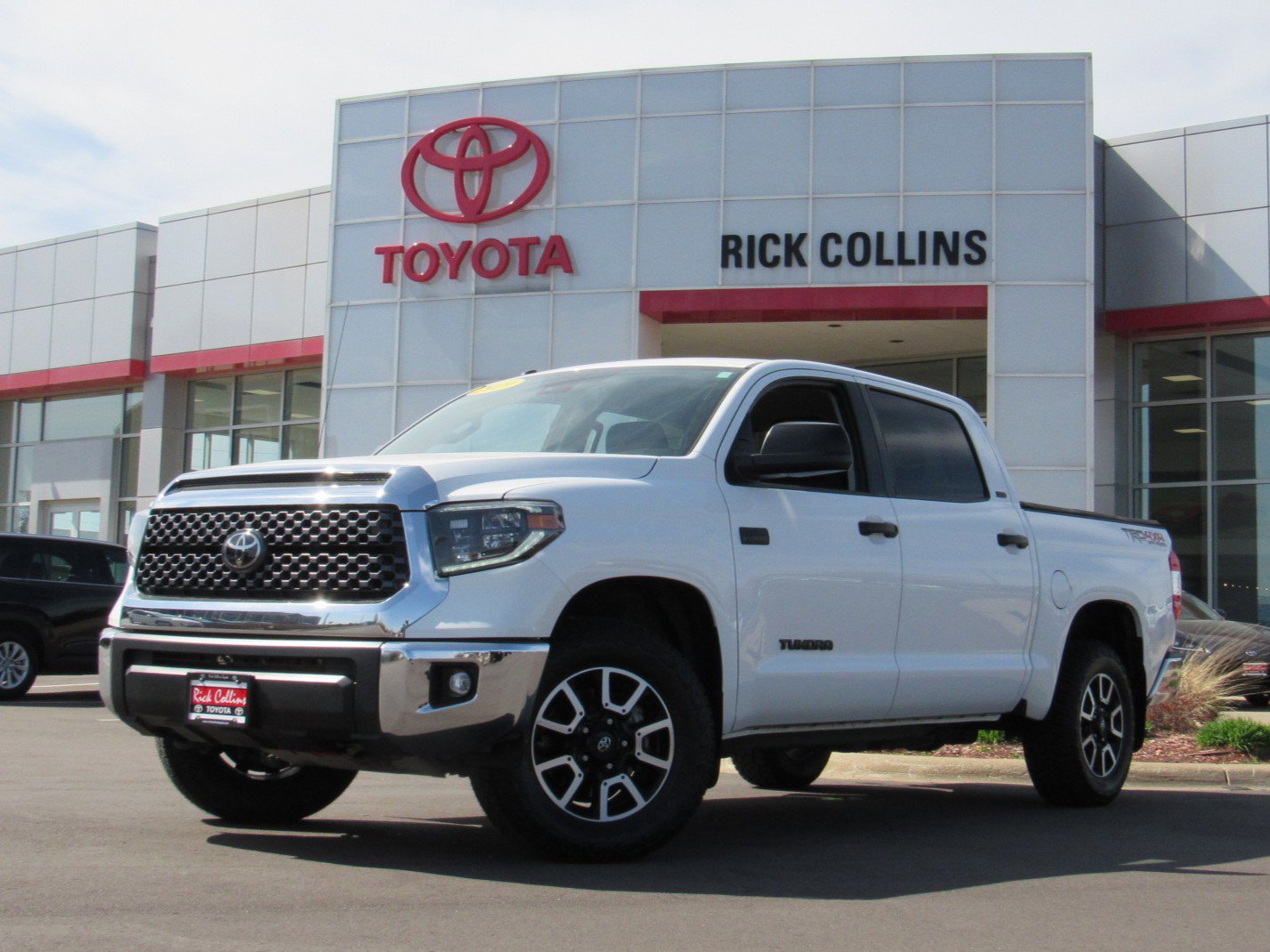 Used 2019 Toyota Tundra SR5 w/ TRD Off Road Package image 1