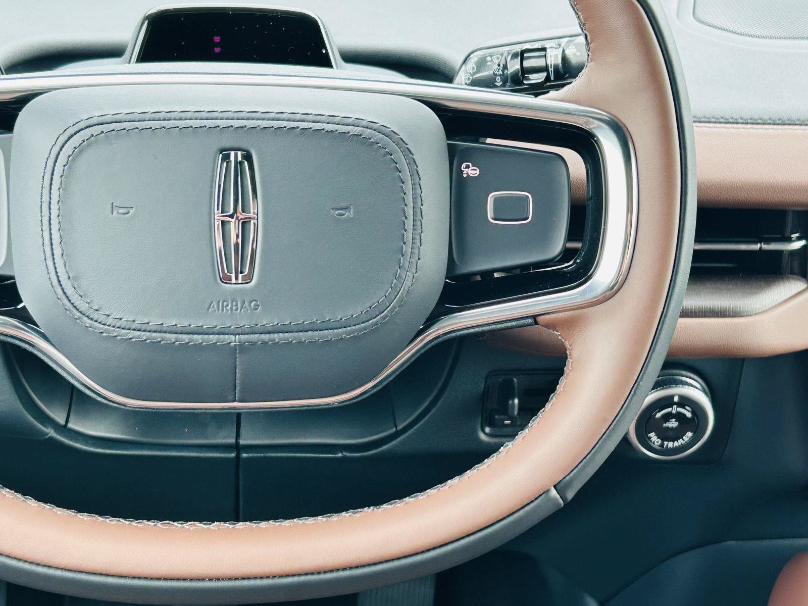 New 2027 Lincoln Navigator Reserve AWD/4WD image 29