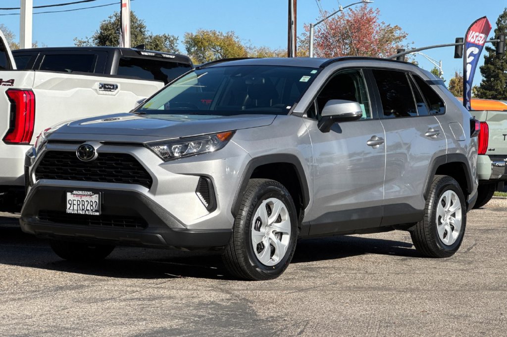 Certified 2020 Toyota RAV4 LE w/ Carpet Mat Package FWD image 7