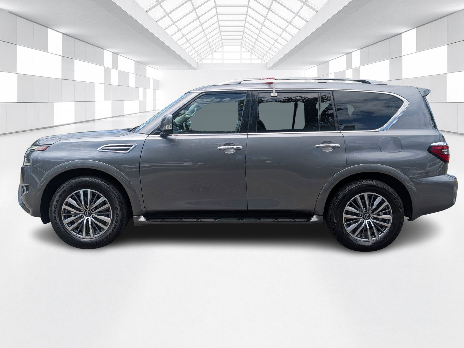 Certified 2023 Nissan Armada SL w/ Captain's Chairs Package RWD image 4
