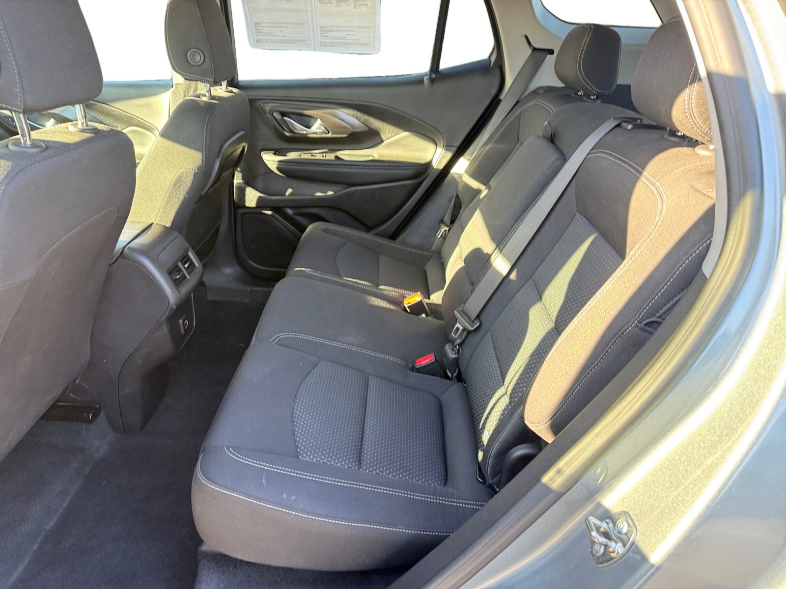 Used 2024 GMC Terrain SLE image 16