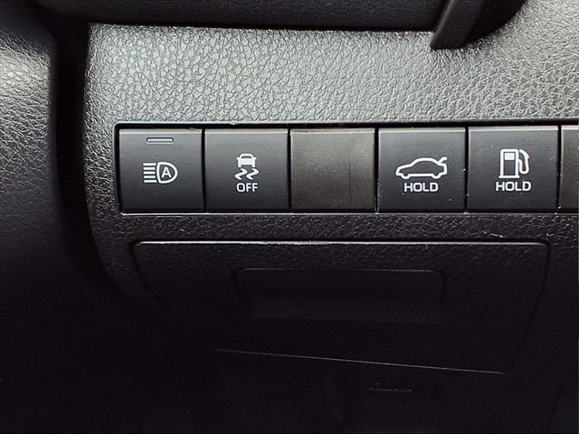 Used 2023 Toyota Camry SE image 25