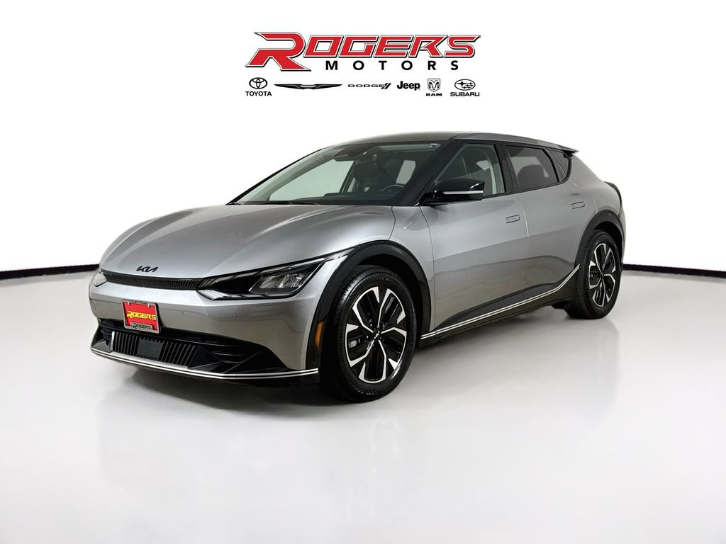 Used 2022 Kia EV6 Wind RWD image 8