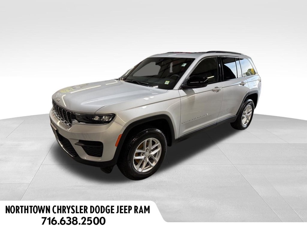Used 2025 Jeep Grand Cherokee Laredo X