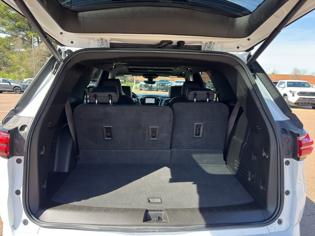 Used 2022 Chevrolet Traverse High Country image 15