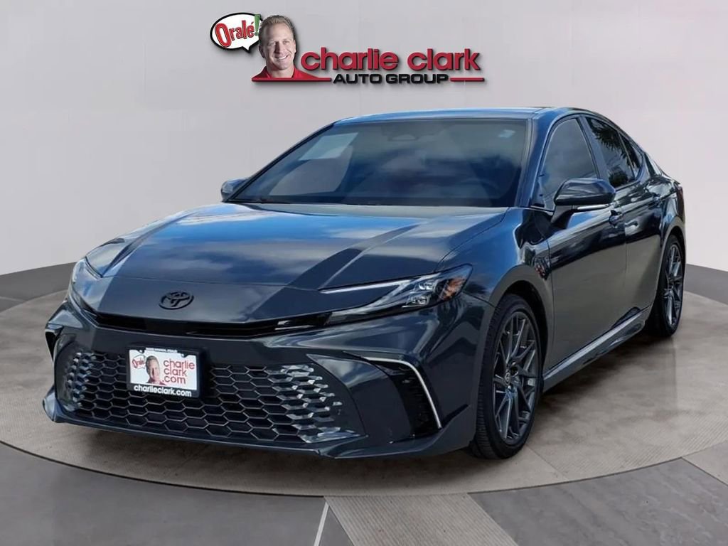Used 2025 Toyota Camry XSE FWD video 1