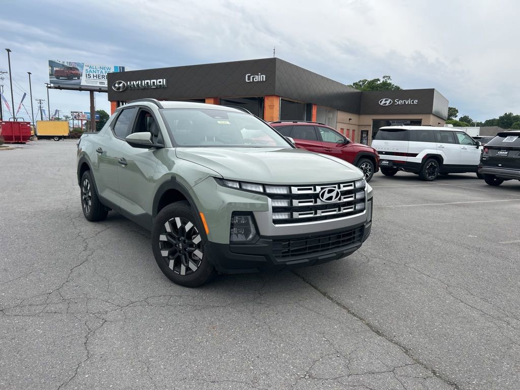 Used 2026 Hyundai Santa Cruz SEL AWD/4WD image 2
