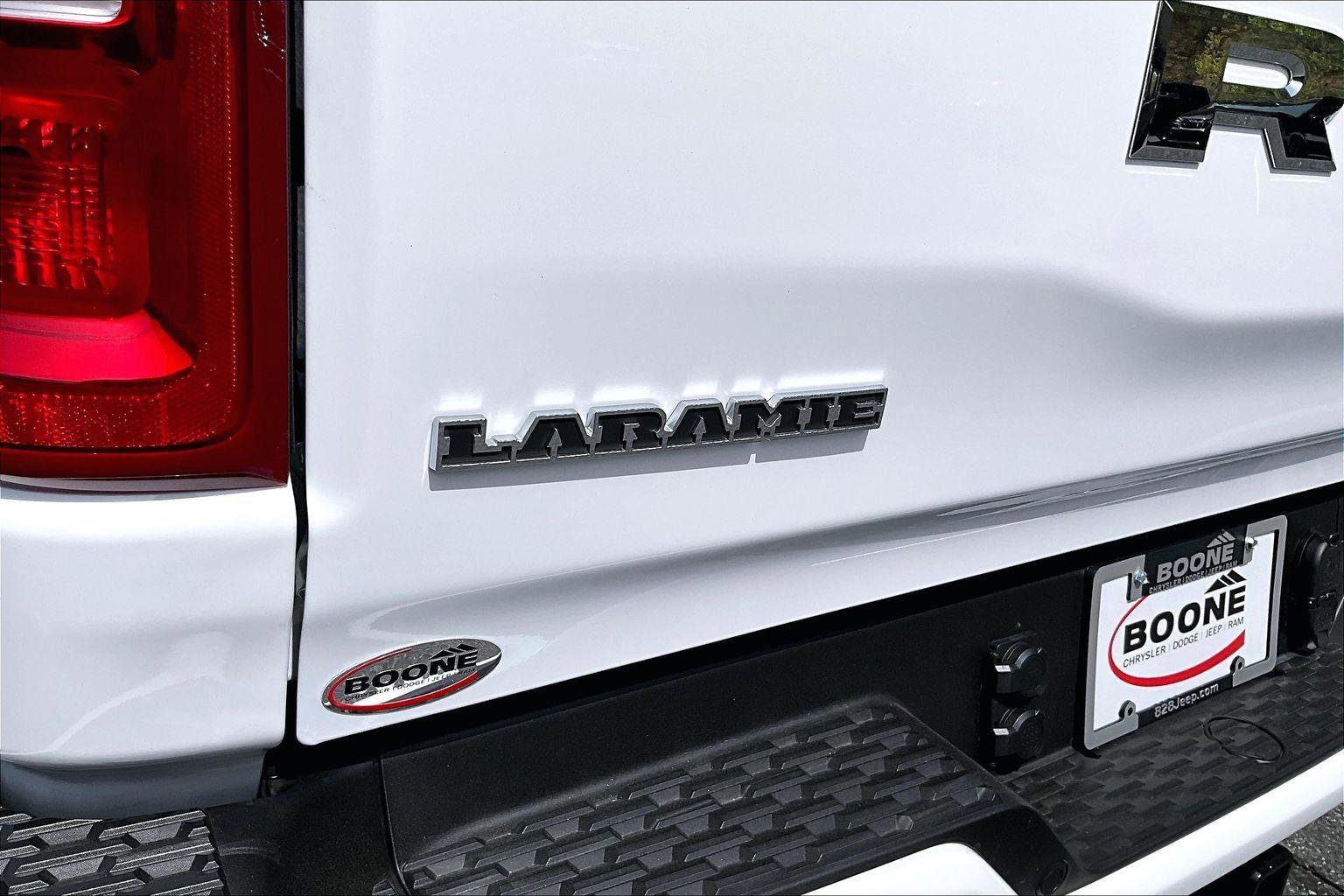 New 2026 RAM 1500 Laramie w/ Advanced Safety Group II AWD/4WD image 12