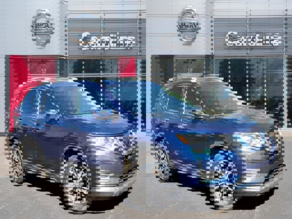 Used 2017 Nissan Rogue SV w/ SV Premium Package