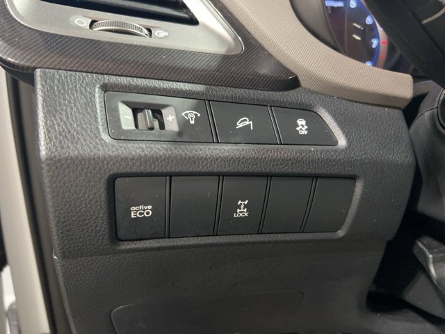 Used 2013 Hyundai Santa Fe Sport AWD/4WD image 29
