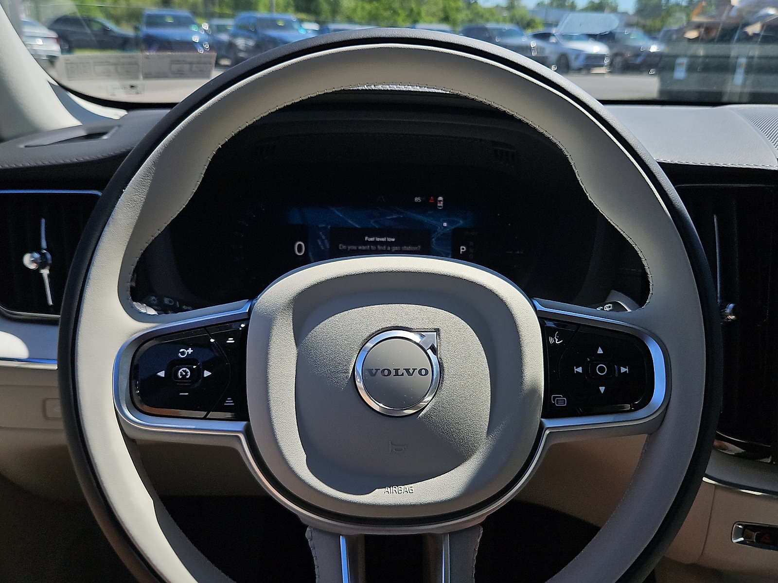 New 2026 Volvo XC60 T8 Ultra w/ Protection Package Premier AWD/4WD image 18