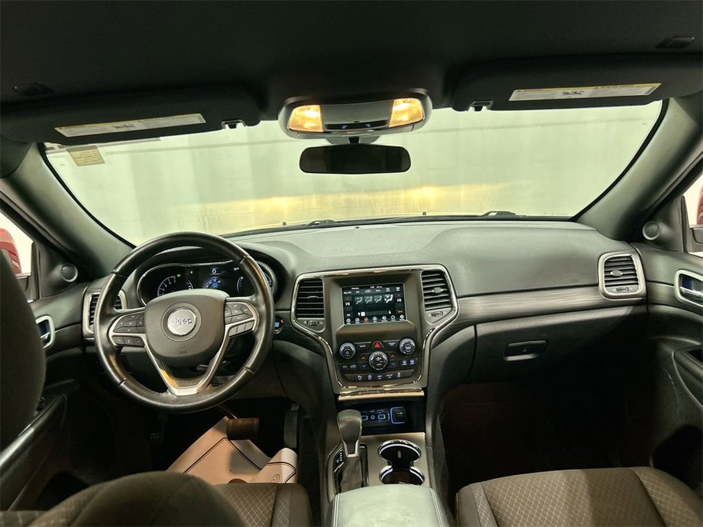 Certified 2021 Jeep Grand Cherokee Laredo image 18