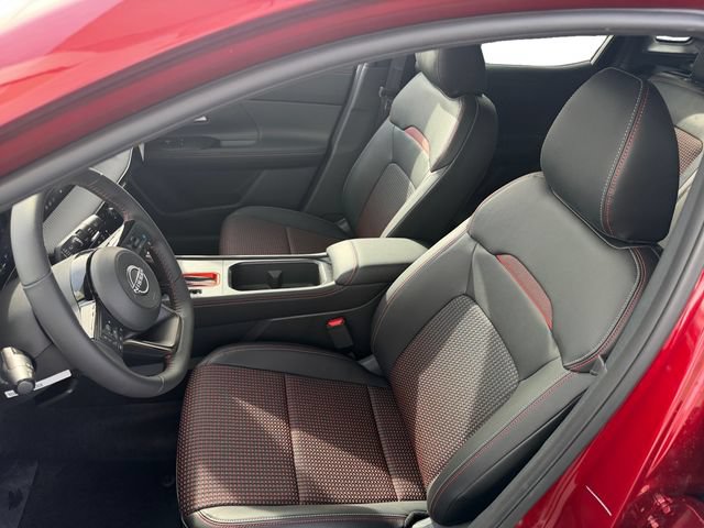New 2026 Nissan Kicks SR AWD/4WD image 6