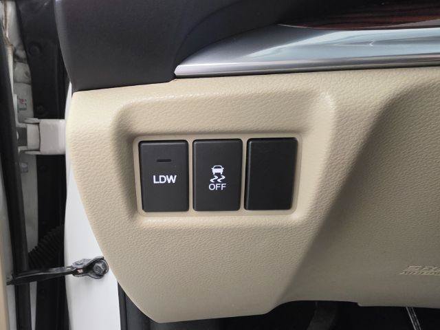 Used 2015 Acura MDX w/ Technology Package AWD/4WD image 20