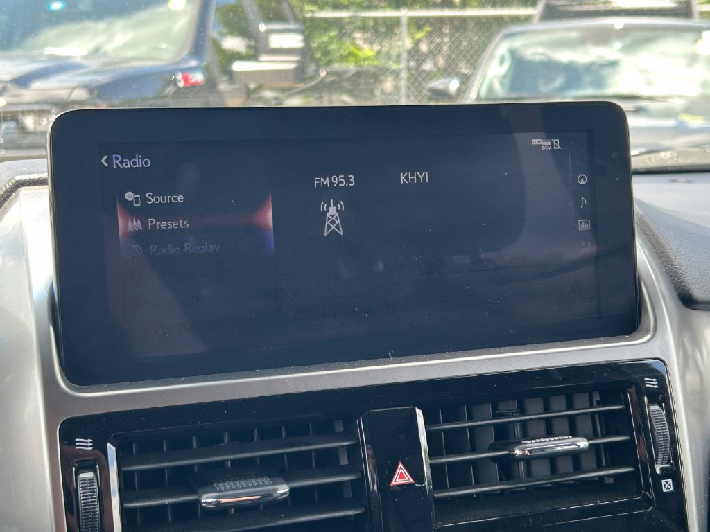 Used 2023 Lexus GX 460 AWD/4WD image 36