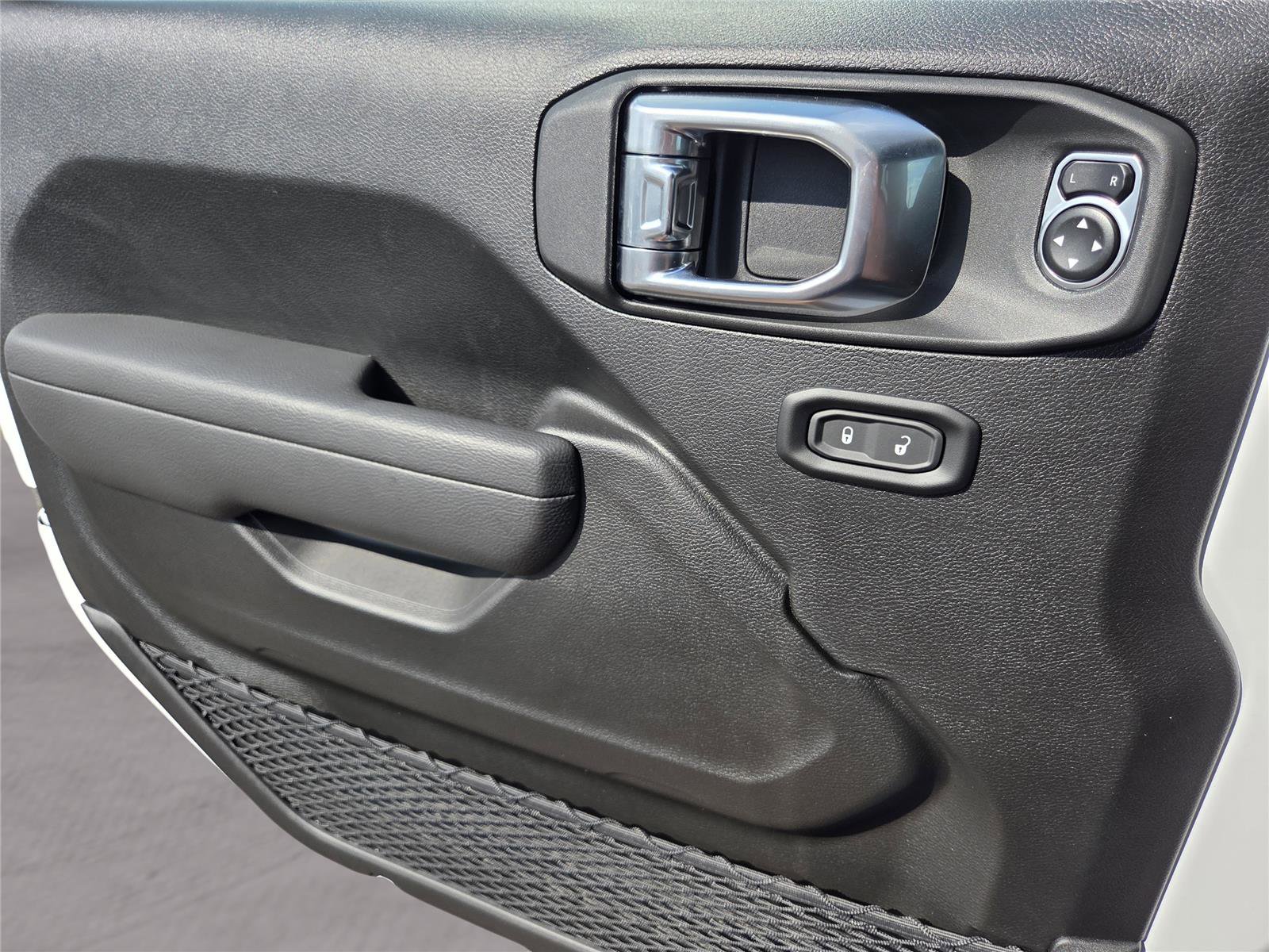 New 2026 Jeep Wrangler Unlimited Rubicon image 20