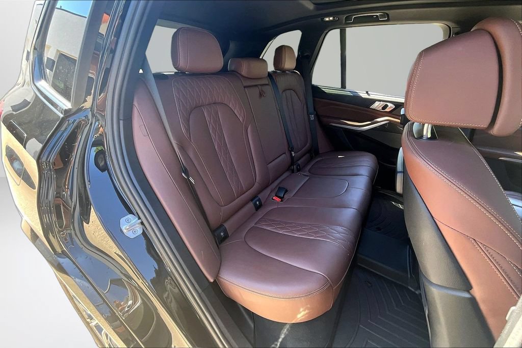 Used 2023 BMW X5 M50i w/ Executive Package AWD/4WD image 25
