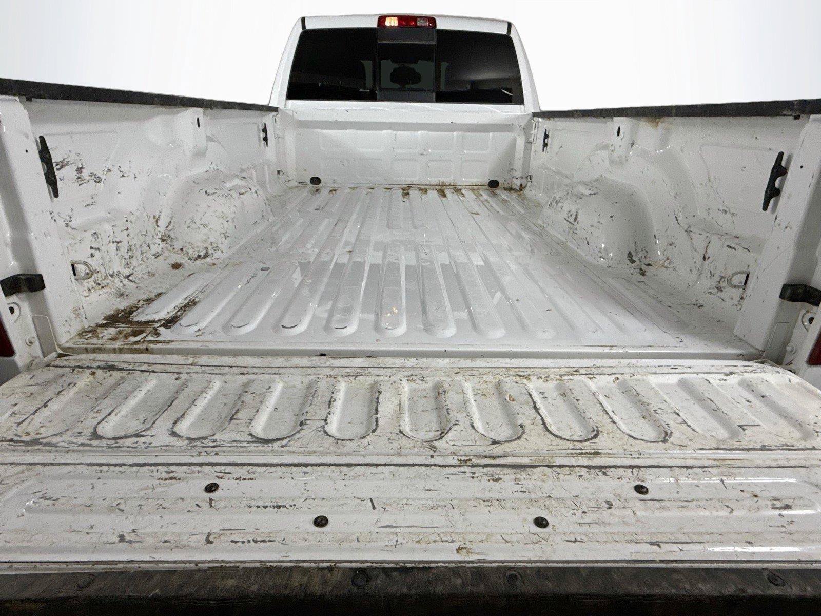 Used 2022 RAM 3500 Tradesman AWD/4WD image 16