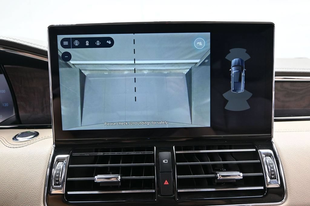 Used 2024 Lincoln Navigator Premiere AWD/4WD image 43