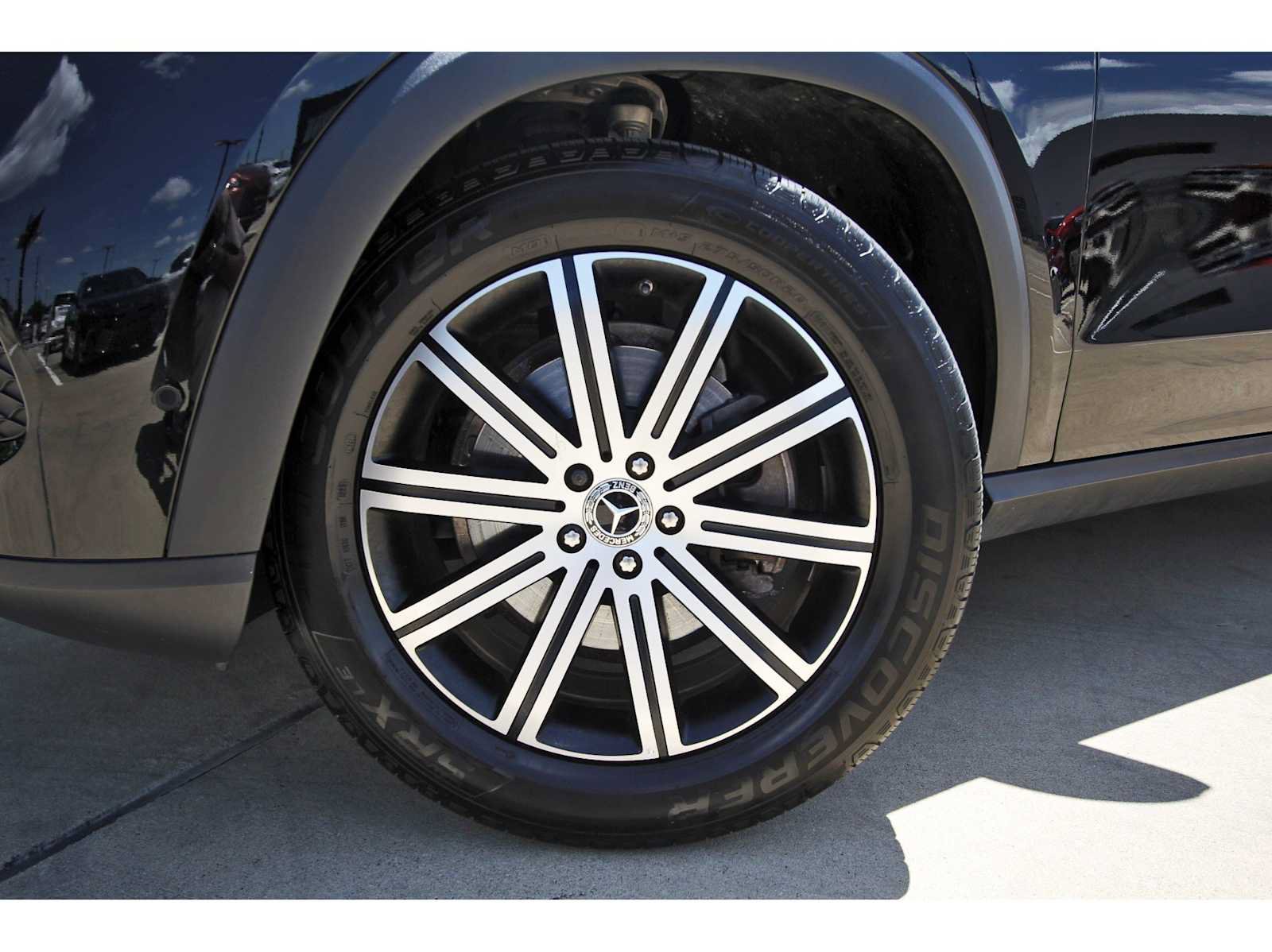 Used 2025 Mercedes-Benz GLE 350 4MATIC image 31