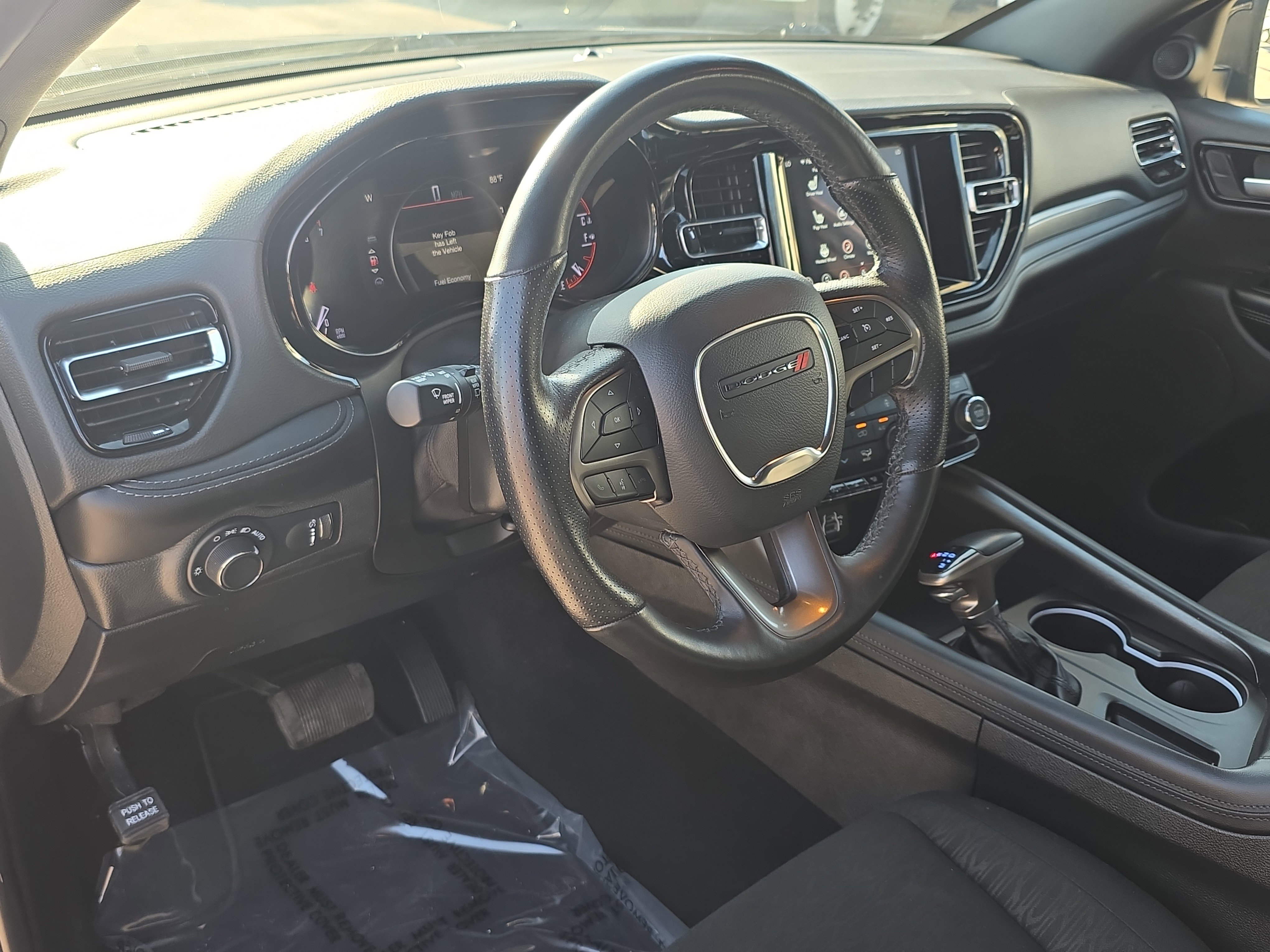 Used 2023 Dodge Durango SXT AWD/4WD image 23