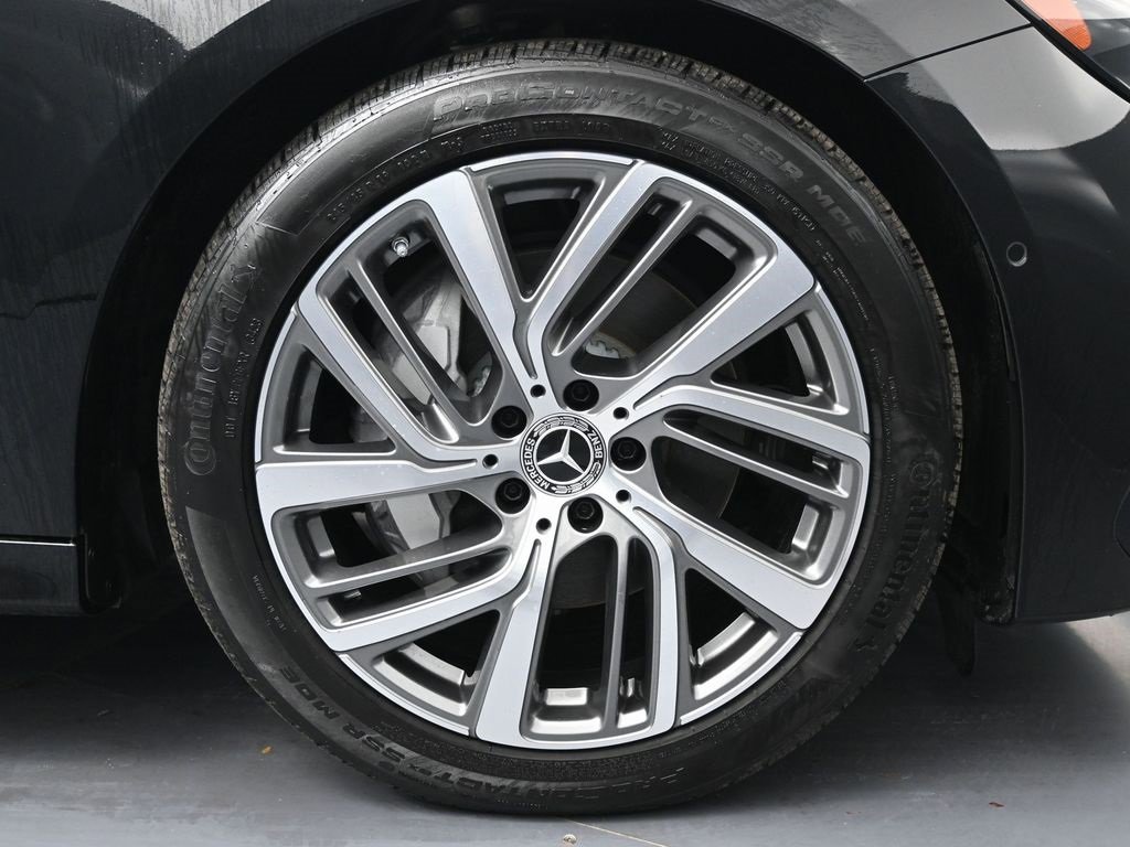 Used 2024 Mercedes-Benz E 350 4MATIC Sedan image 17