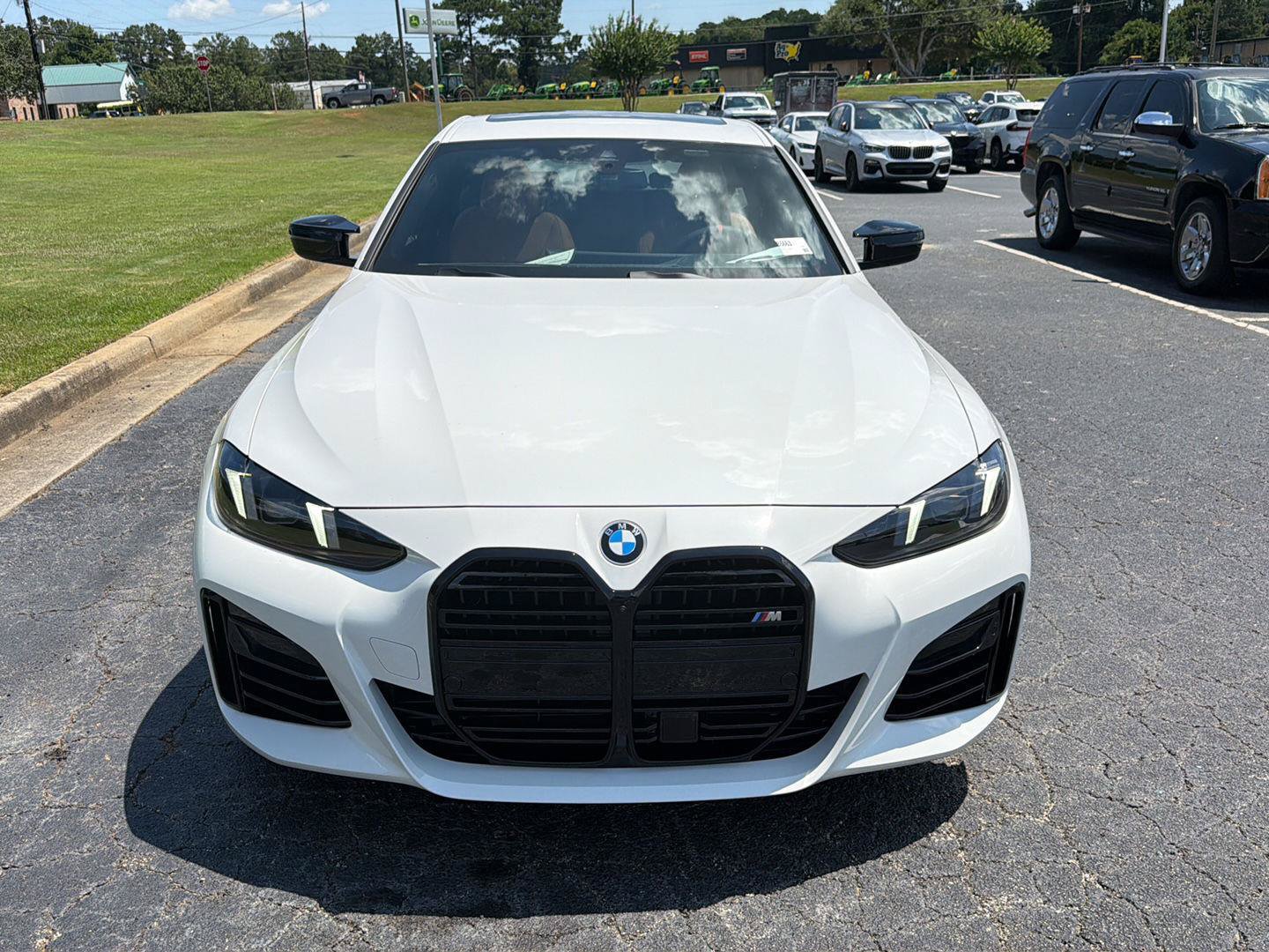 New 2026 BMW M440i w/ Premium Package RWD image 9