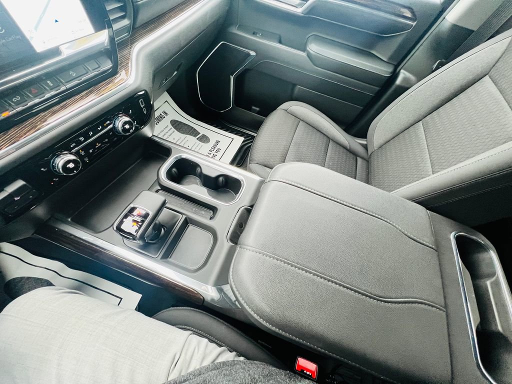 Used 2024 GMC Sierra 1500 Elevation w/ X31 Off-Road Package image 28