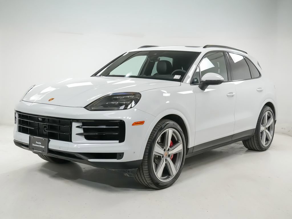 Certified 2025 Porsche Cayenne S image 1