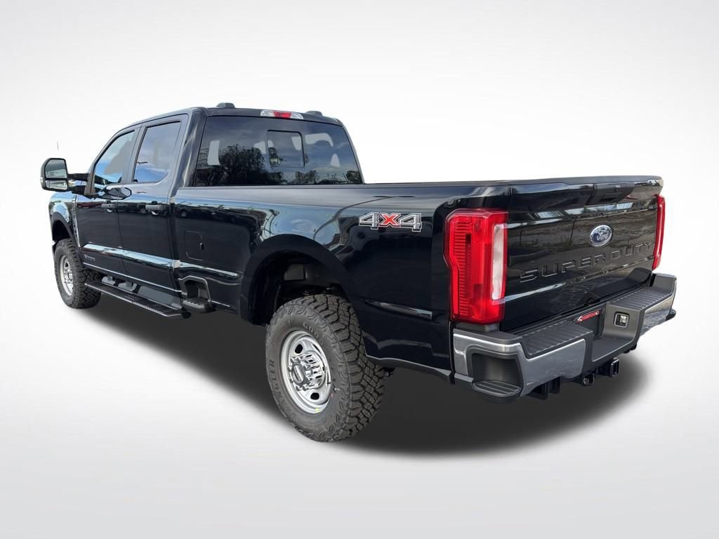 New 2026 Ford F350 XL w/ XL Off-Road Package image 3