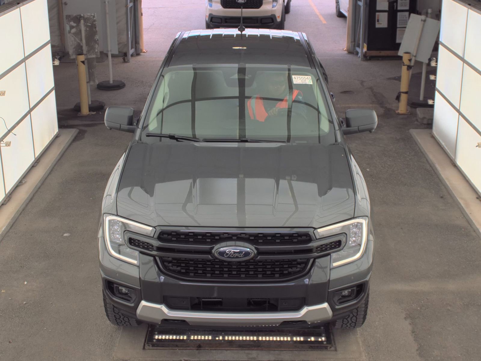 Used 2025 Ford Ranger XLT AWD/4WD image 2