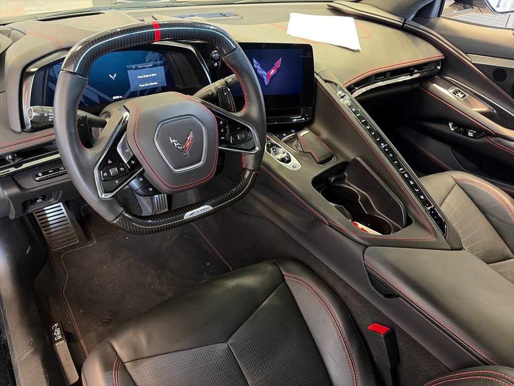 Used 2025 Chevrolet Corvette Z06 w/ Stealth Interior Trim Package RWD image 10
