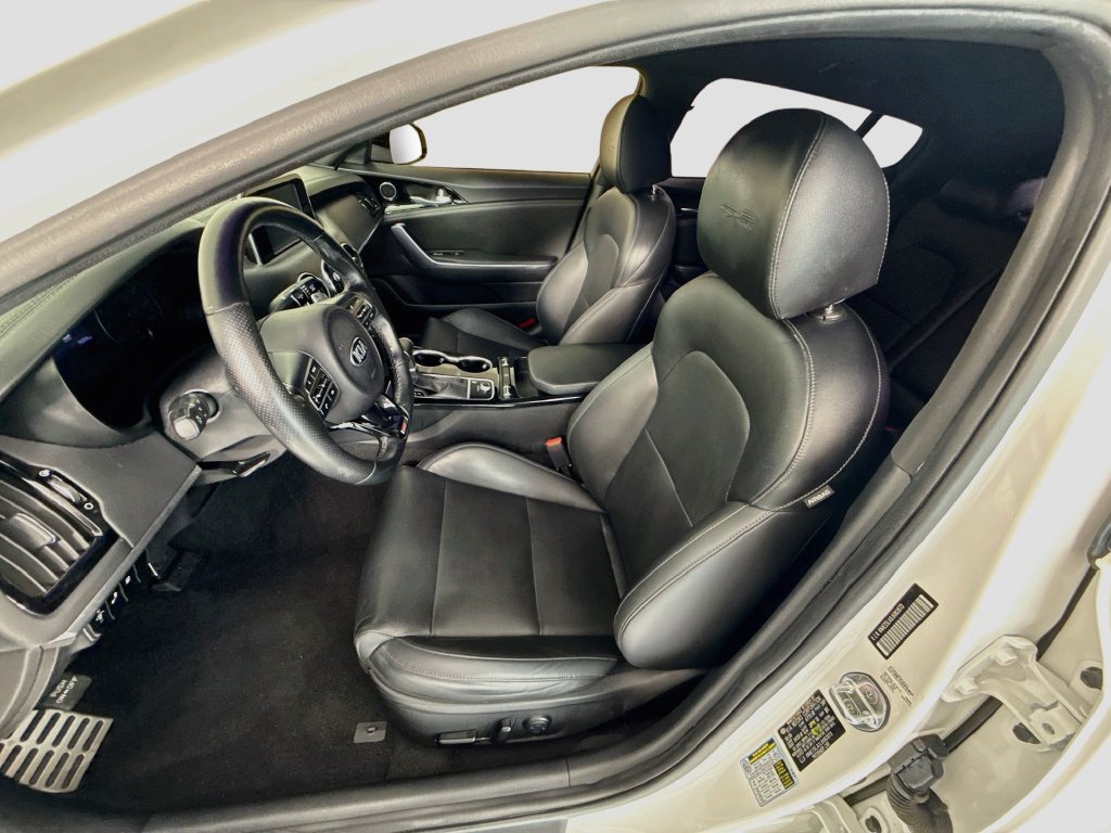 Used 2020 Kia Stinger GT-Line RWD image 19