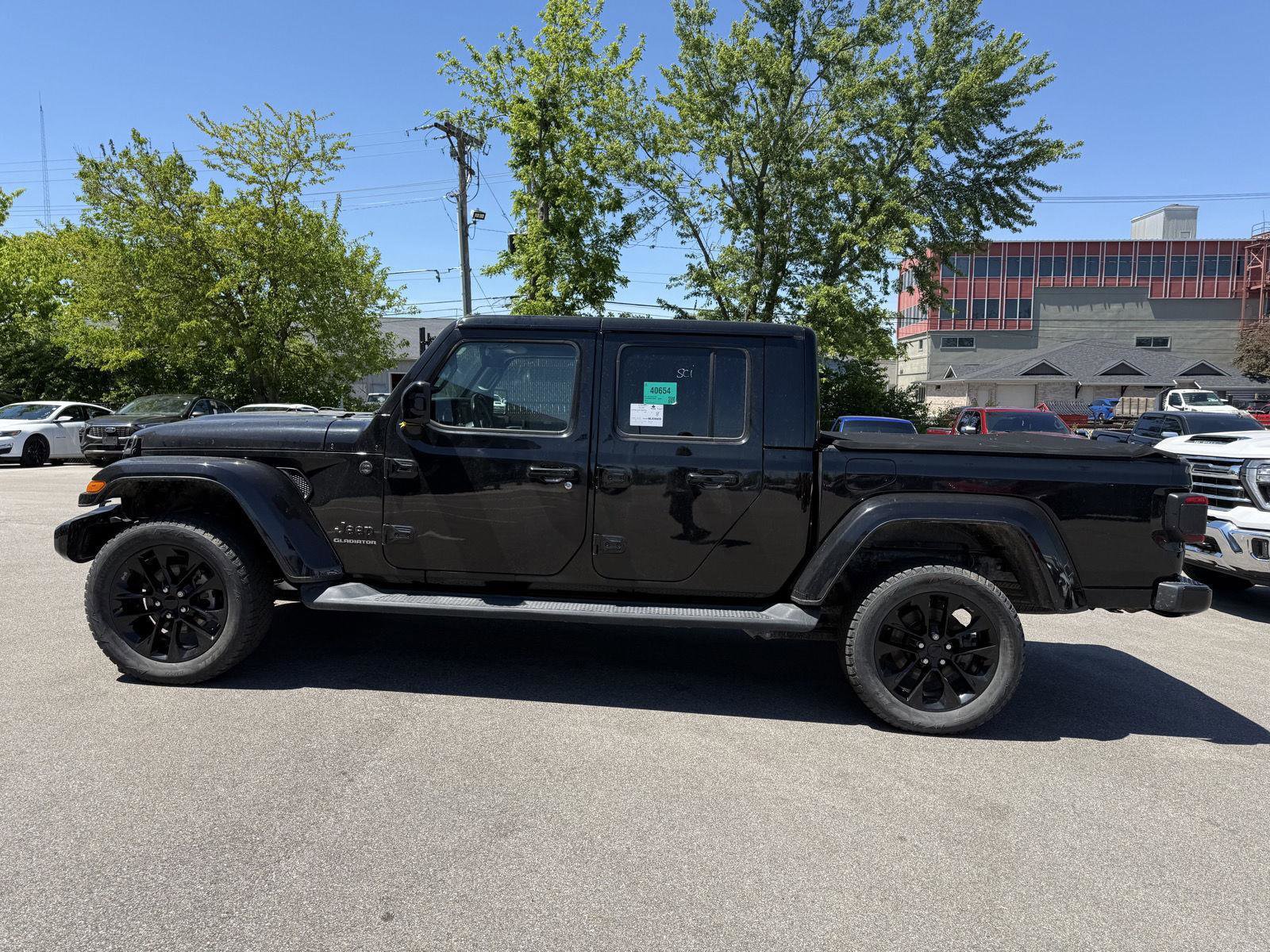 Used 2021 Jeep Gladiator High Altitude AWD/4WD image 6