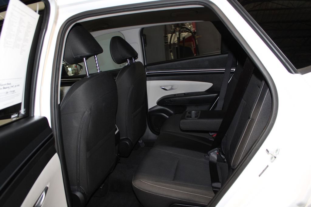 Used 2022 Hyundai Tucson SEL image 17