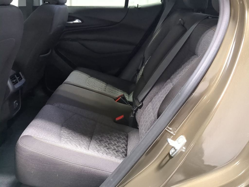 Used 2023 Chevrolet Equinox LT FWD image 23
