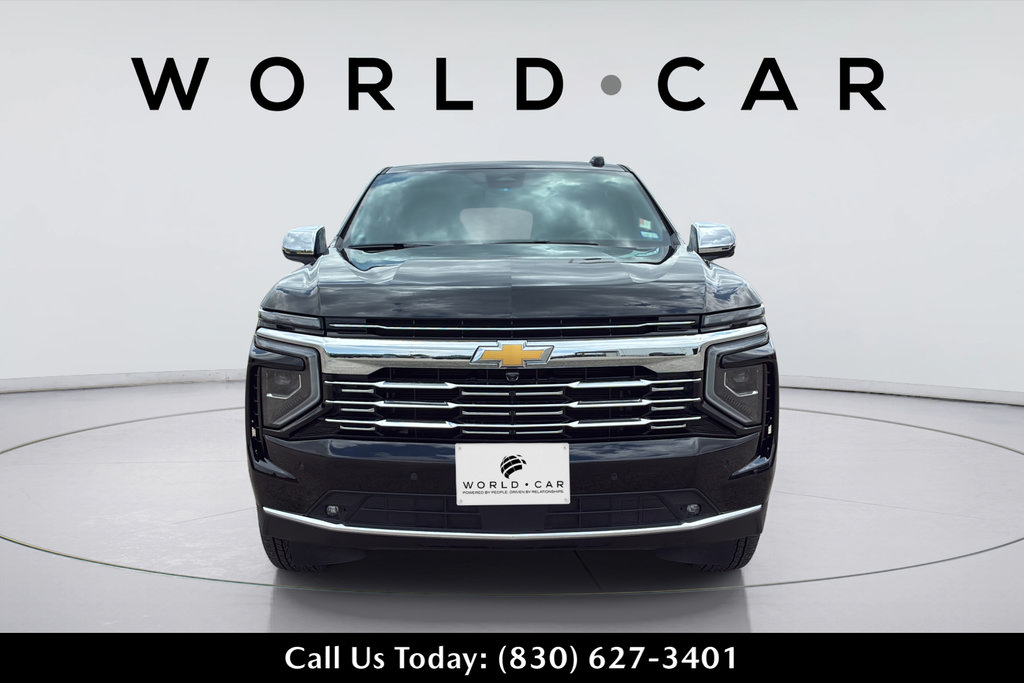 Used 2026 Chevrolet Suburban Premier RWD image 9