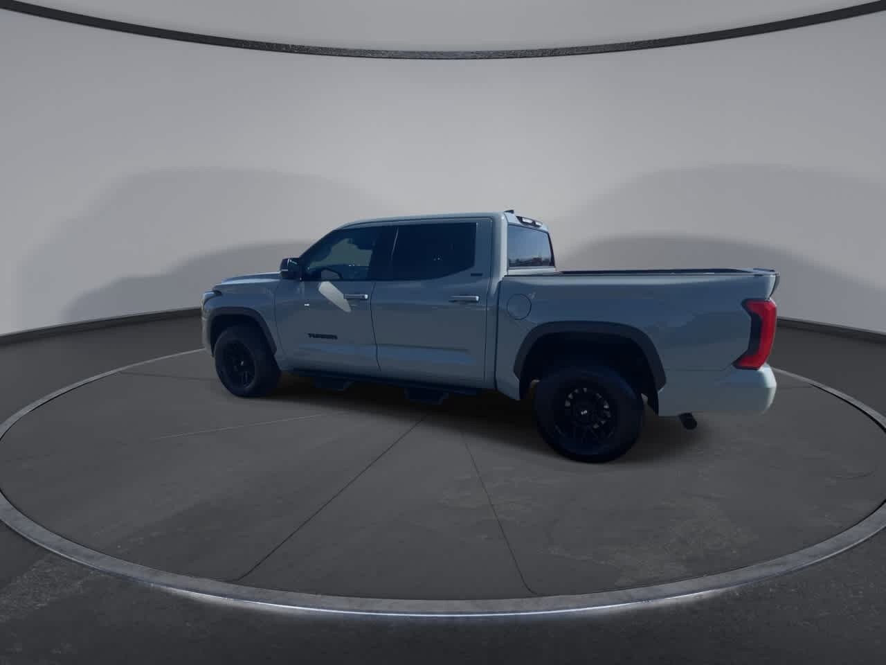 Used 2024 Toyota Tundra SR5 w/ SR5 Premium Package AWD/4WD image 5