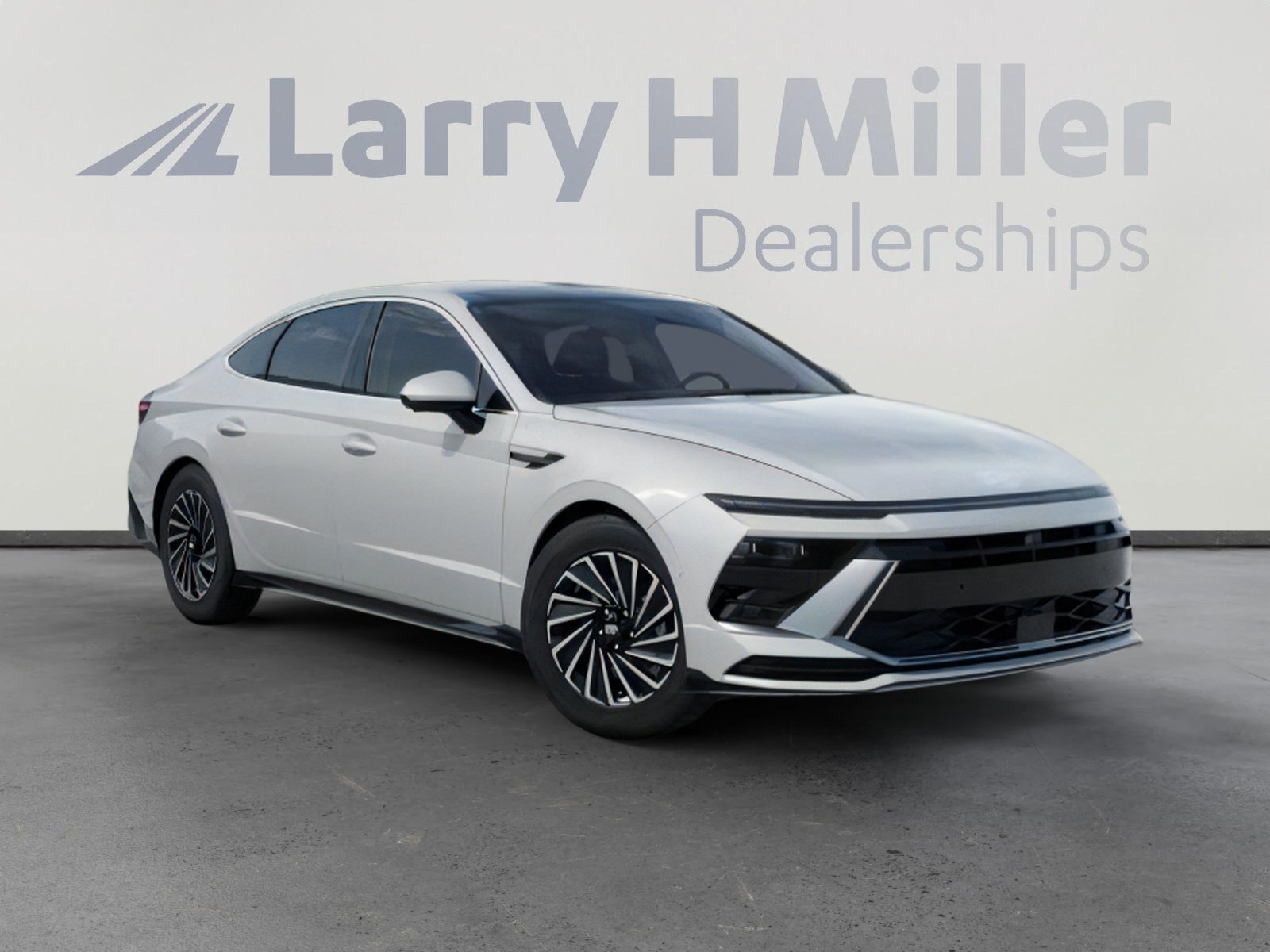New 2026 Hyundai Sonata Limited FWD image 2
