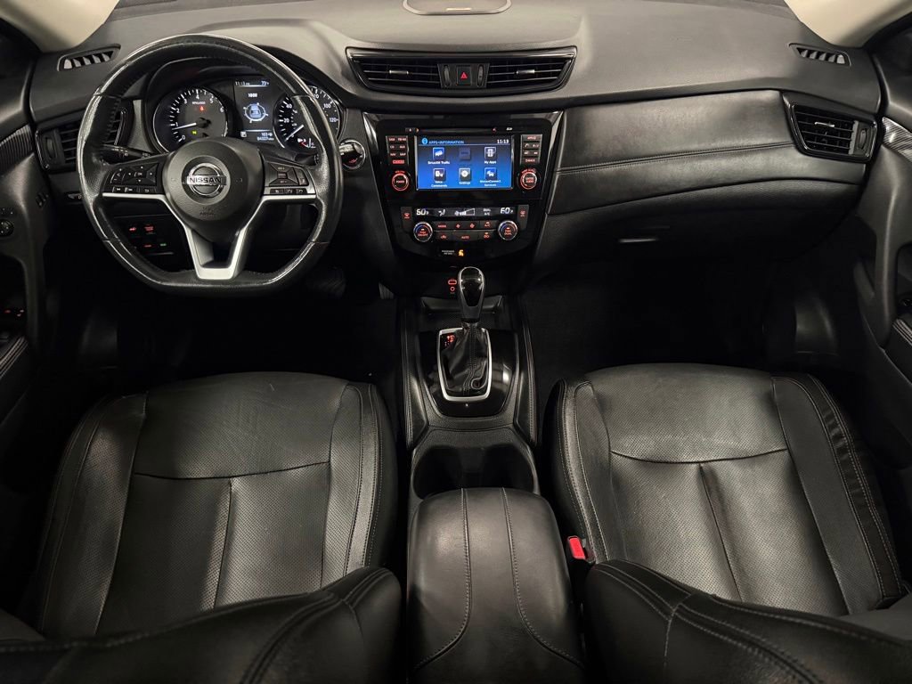 Used 2017 Nissan Rogue SL w/ SL Premium Package AWD/4WD image 15