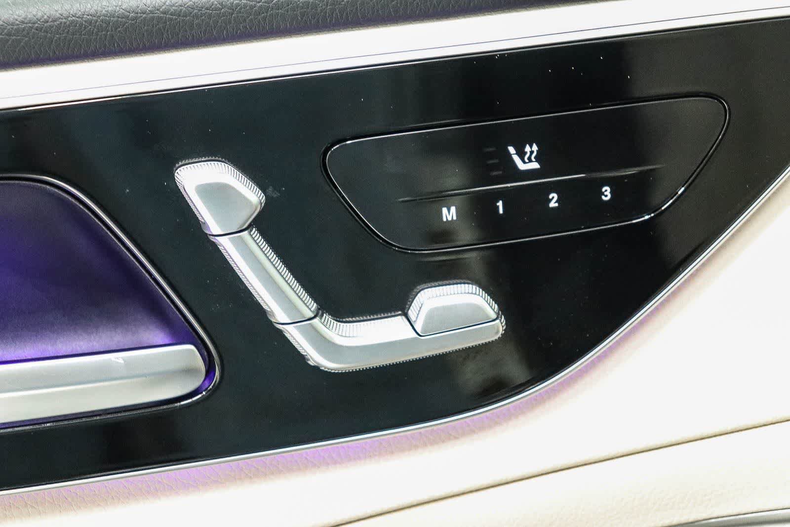 Used 2024 Mercedes-Benz C 300 Sedan image 21