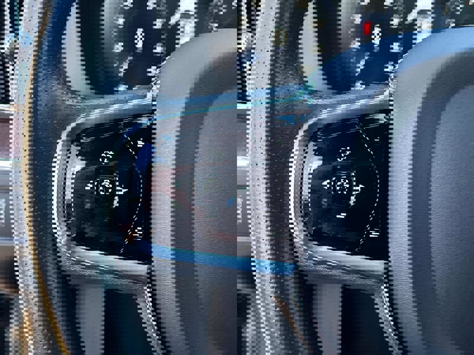 Used 2019 Volvo XC60 T6 Inscription image 31